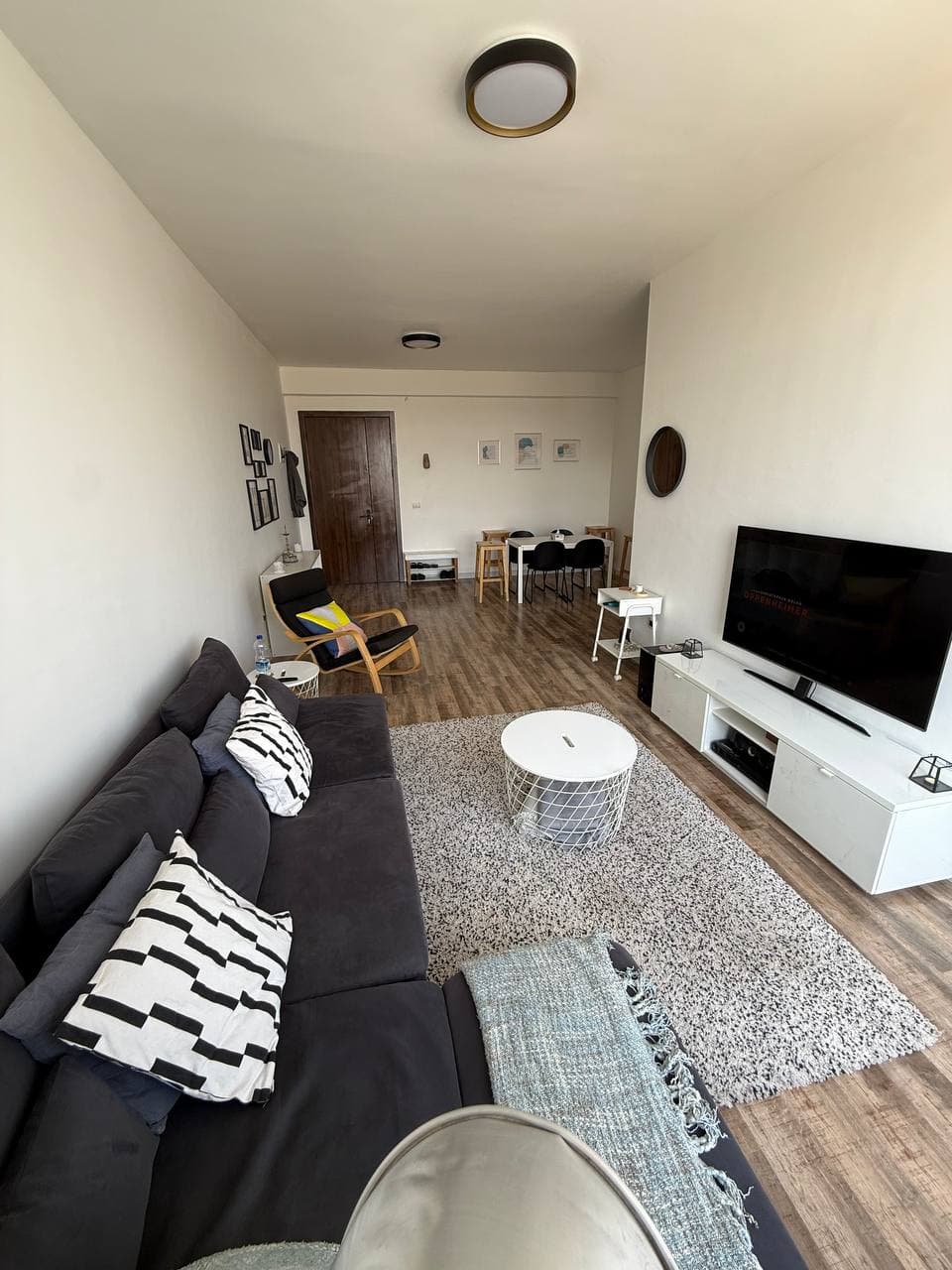 Modern Two Bedroom Furnished Apartment in Summit — 1